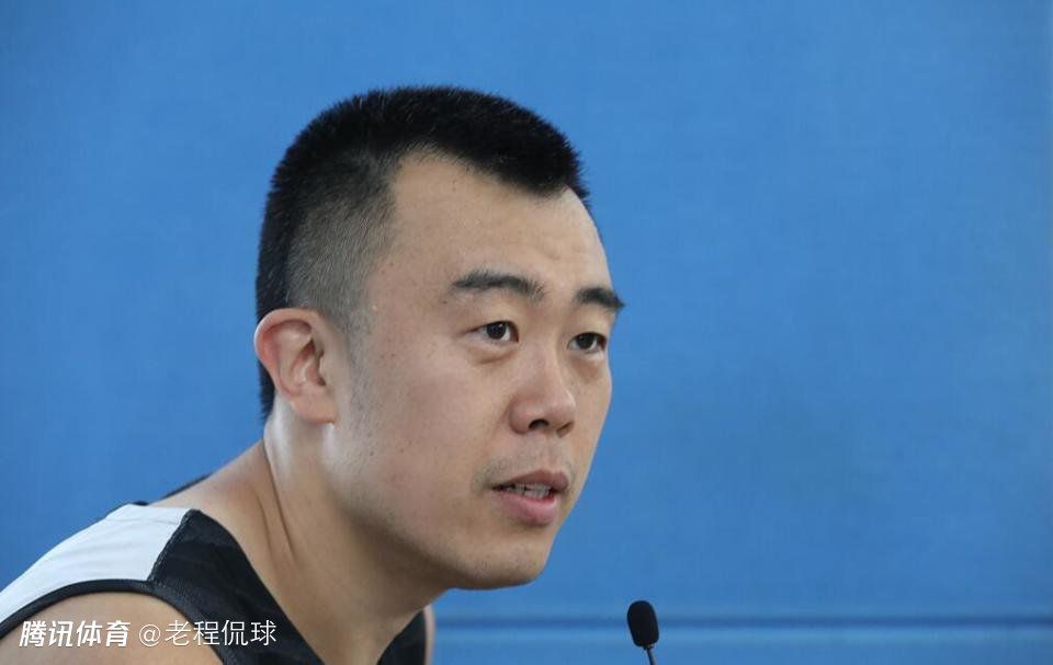”随后，海清经纪人也在微博晒出了她新发型的照片。