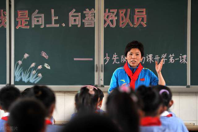 胡歌高圆圆《走走停停》曝预告 轻喜剧松弛感拉满 2024-05-09 在第十四届北京国际电影节上，斩获最佳影片、最佳编剧及最佳女配角三项大奖的电影《走走停停》一经定档即备受关注。