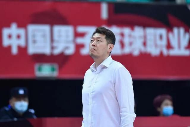 借着去年《猎杀本·拉登》的东风，相信这部同样取材于真实事件、讲述反恐作战 《诺斯菲拉图》将翻拍 圣丹斯影节新人导演执导 2015-07-29 在今年年初的圣丹斯电影节上，一部名为《女巫》的恐怖片攫取了很多人的目光。