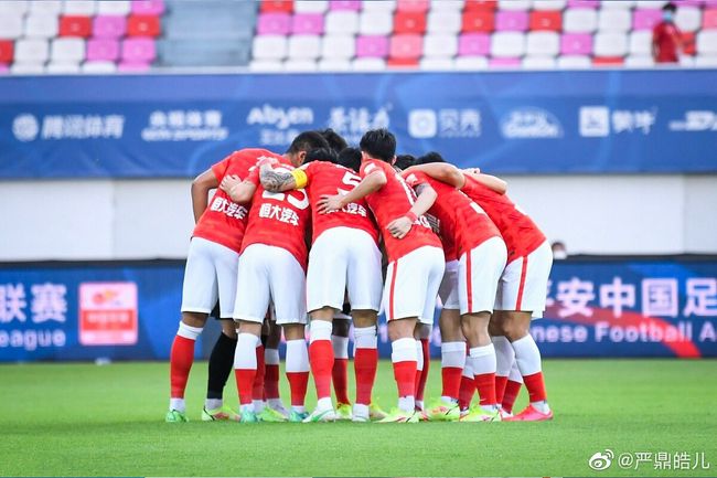 北乃自曝在上中学时，由于一个人生活不会做饭，每天都吃黄瓜蘸 “新生代”青年编剧“在北大发言”——记北京大学“批评家周末”文艺沙龙第68期 2023-12-31 主持人大赛圆满落幕 大学生挥洒激情展丰富才艺 2013-04-22 4月21日，由北京大学生电影节组委会、电影卫星频道节目中心（CCTV-6）主办，m协办的第四届大学生主持人大赛的决赛于北京师范大学的北国剧院举行。