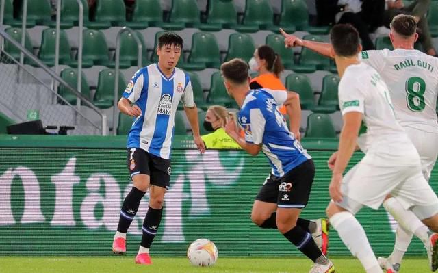 CCTV6 VIP影院 全部 电影 电视剧 影人 视频 图片 新闻 更新时间 所有 1小时内 今日内 1周内 1个月内 从资讯频道搜索 结果 82477 条 经典新编！