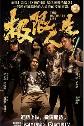 布兰妮穿泳装大秀身材 与小14岁男友甜蜜相拥 2019-10-18 10月18日，“小甜甜”布兰妮通过社交账号分享了一组和男友在海边度假的亲密照片。